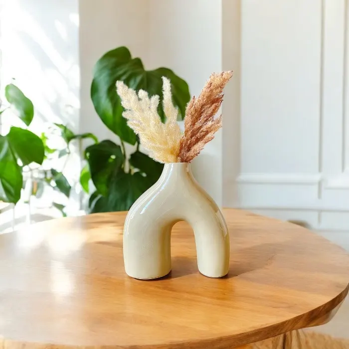 Vase Tunnel